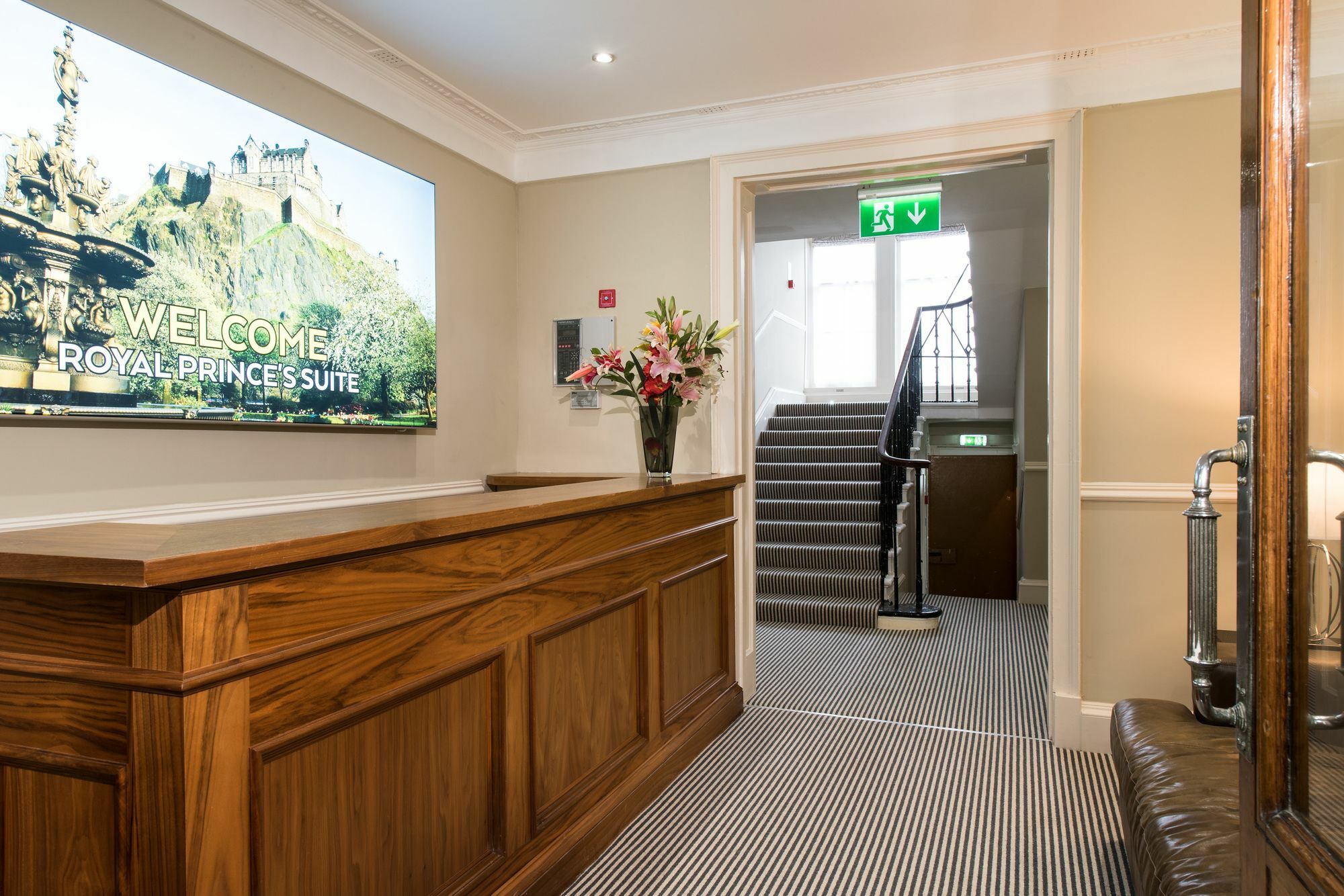 Royal Princes Suites EDI Exterior foto