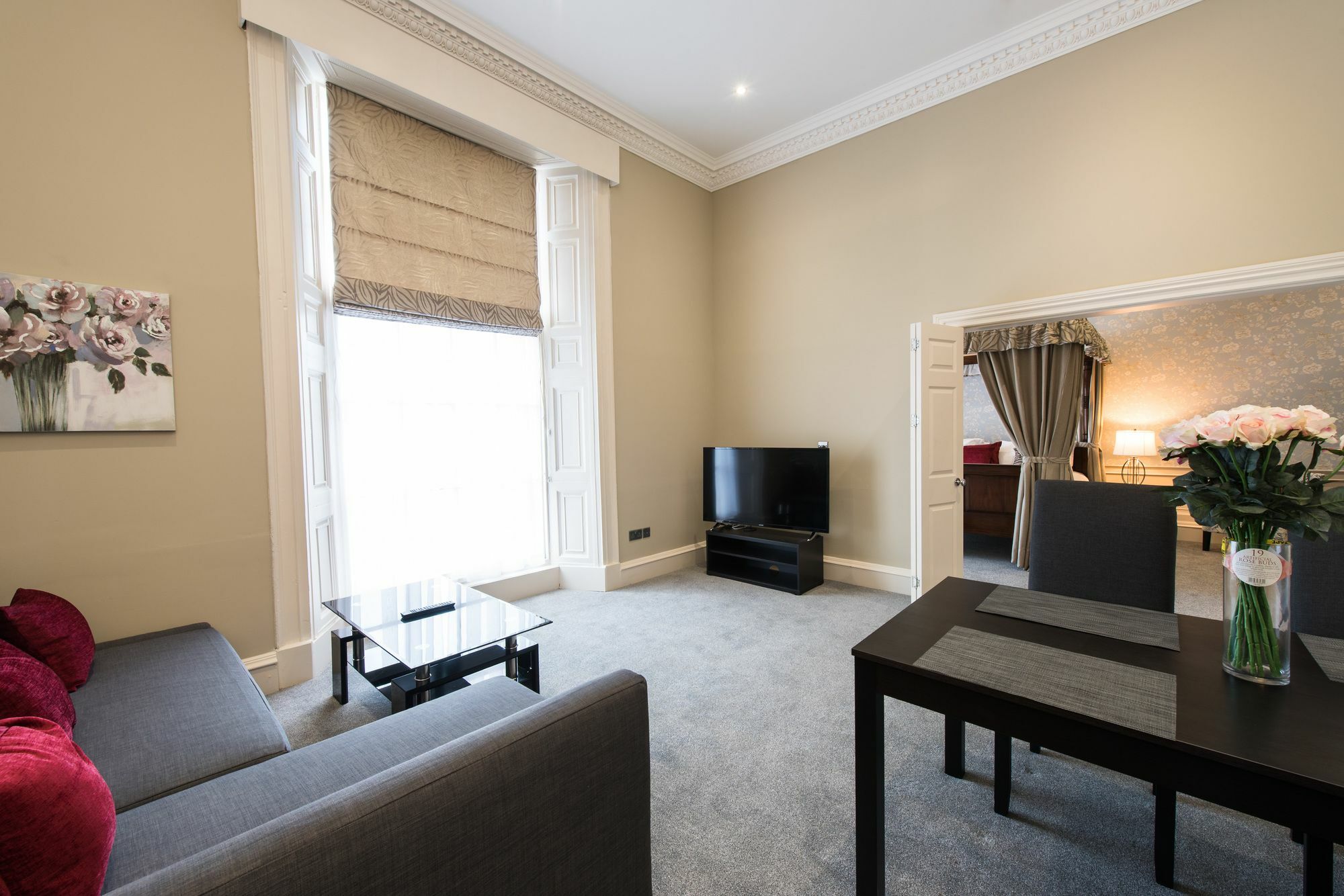 Royal Princes Suites EDI Exterior foto